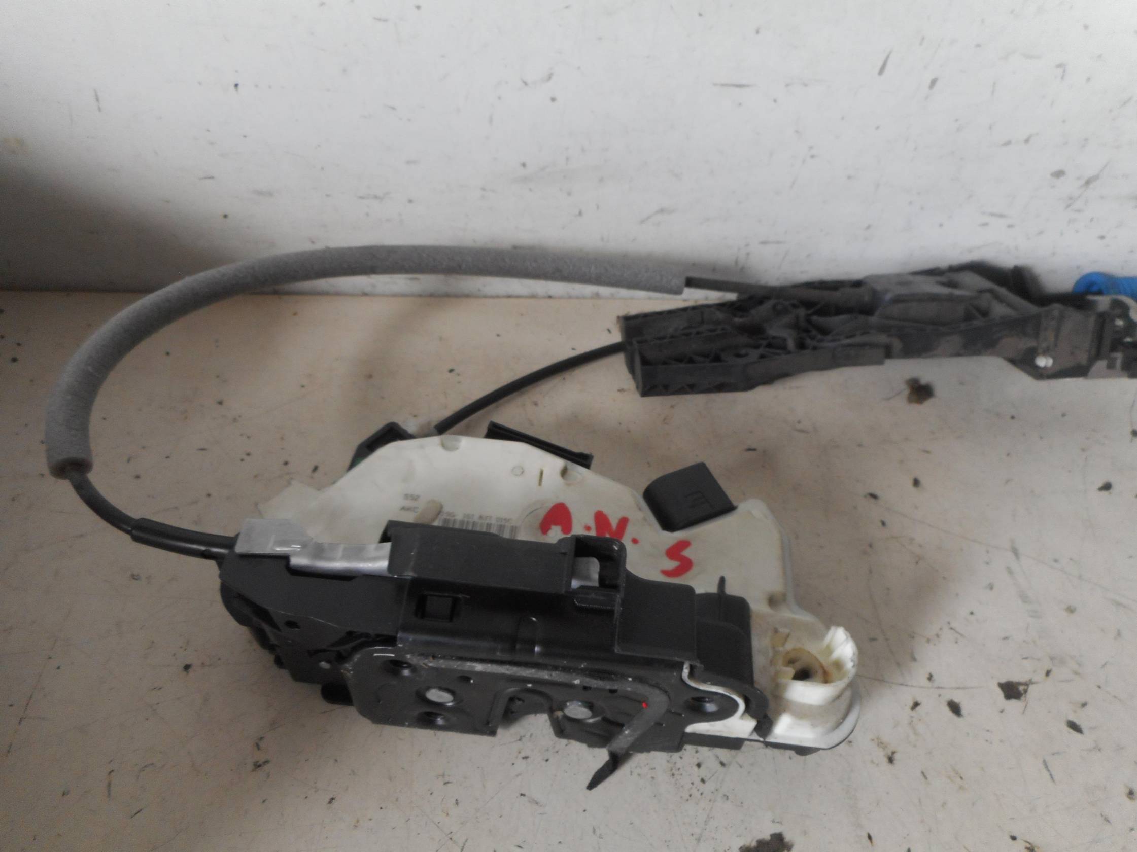 Serratura porta ant. sx.